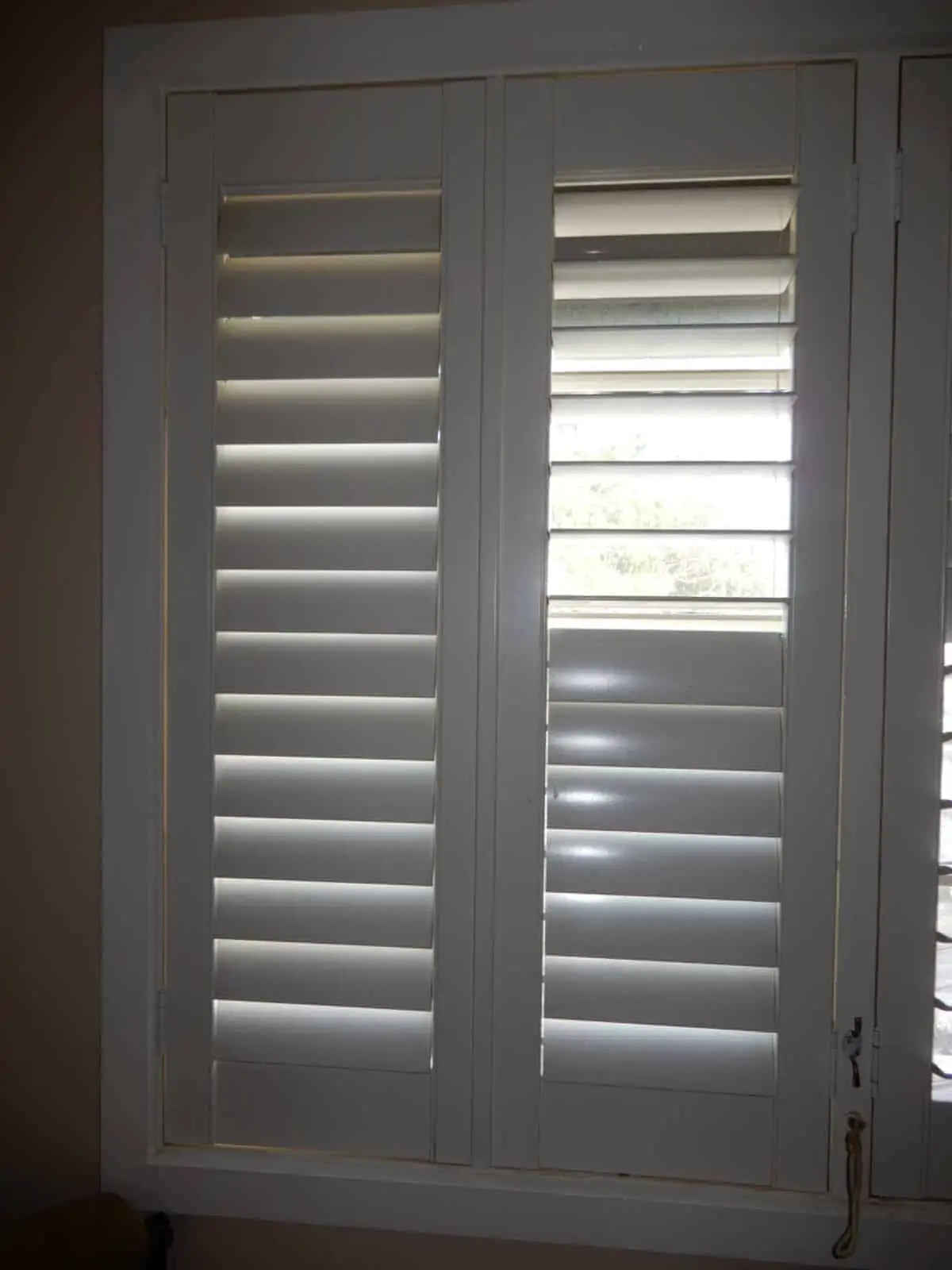 Plantation Shutters Off White 810w X 1300h Now Removed 6i Sell4you